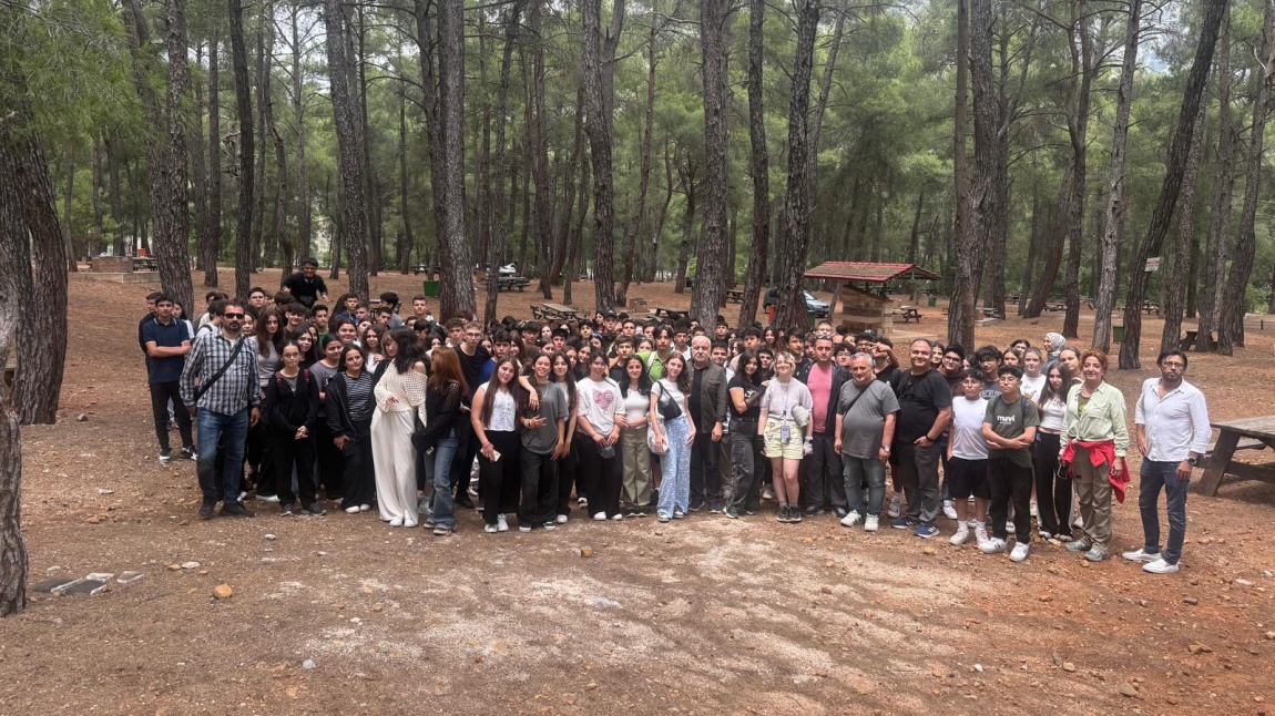 Torosun Kaşifleri Projesi Kapsamında Karain Mağarası ve Termesos Mesire Alanı Gezisi